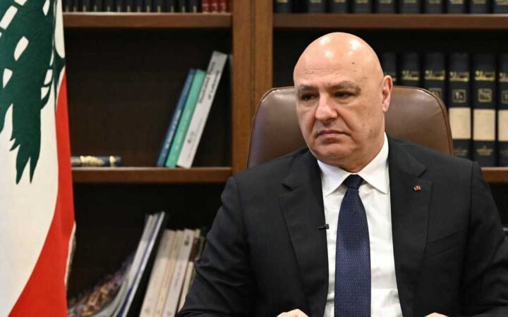 "شاحنة المتفجرات".. عون يطلب توقيف مسؤولين في حزب الله