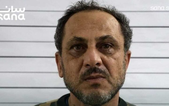 الأمن السوري يعتقل "حارس العاصمة" في عهد الأسد