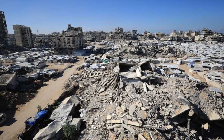 لماذا يتعثر وقف النار وإعادة الإعمار في قطاع غزة؟