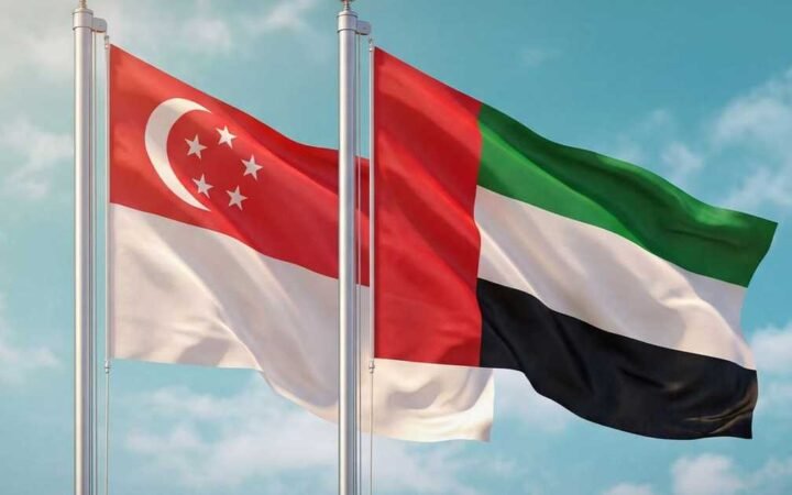 الإمارات وسنغافورة تستكشفان آفاقاً جديدة للشراكة الاقتصادية
