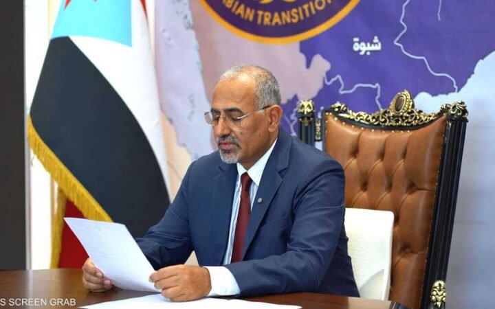 الزبيدي يعلن التعبئة للدفاع عن الجنوب ويدعو إلى احتشاد شعبي