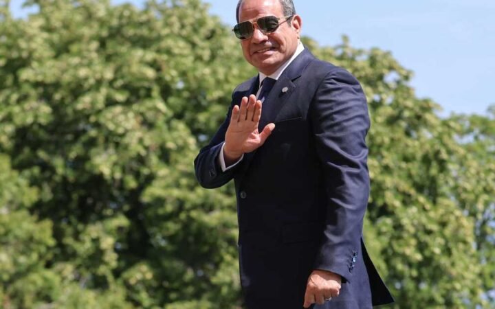 السيسي يقترح برنامجا لإعداد مرشحين لرئاسة مصر.. ويحدد الشروط