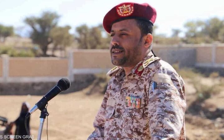 سقوط جبهات بيد الحوثيين يثير اتهامات لقيادي بالإصلاح