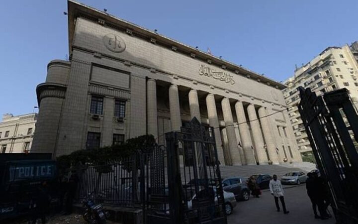 من أين لك كل هذا؟.. إعلامي مصري يطالب بكشف مصادر الثراء الفاحش السريع والمفاجئ