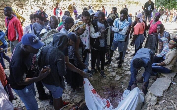 هايتي.. عصابات تهاجم كنيسة تأوي نازحين وتقتل 40 شخصا (فيديو)