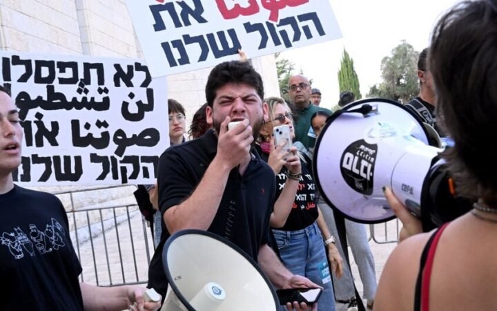هل سينقذ هجوم فلاي دبي حملة نتنياهو المتعثرة؟