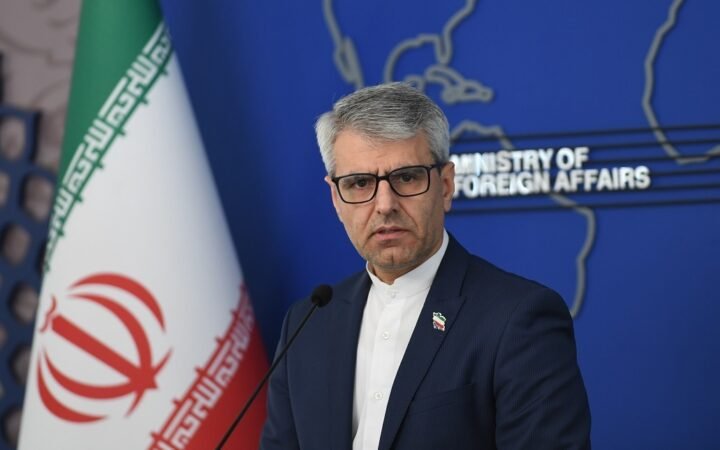 إيران: نعدّ الرد على الرؤية الأمريكية التي نقلها الوسيط القطري