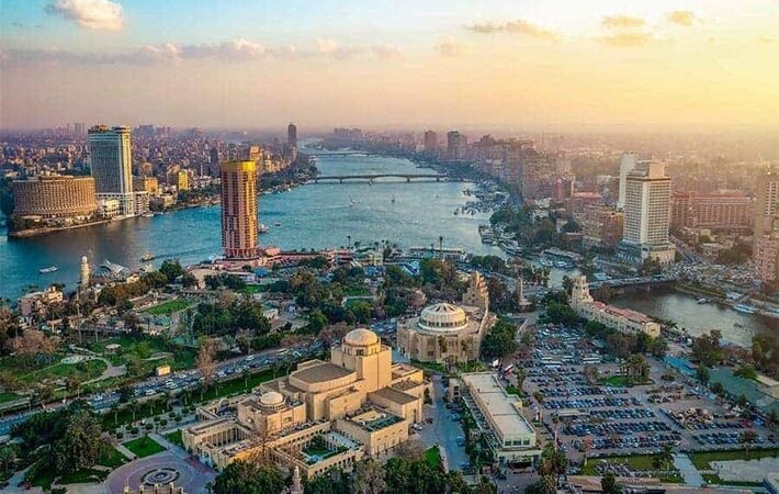 مصر تتجاوز اختبار فوتسي راسل.. قرار عالمي يعزز الثقة في السوق المصرية