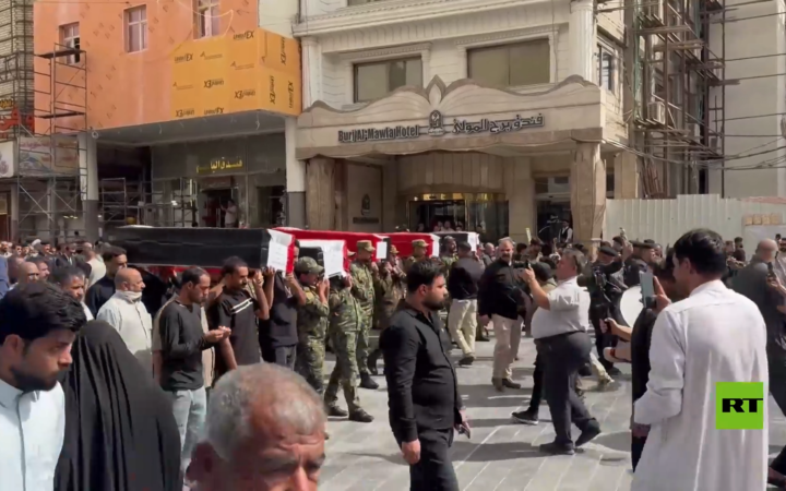 تشييع رفات دفعة جديدة من ضحايا مجزرة سجن بادوش العراقي