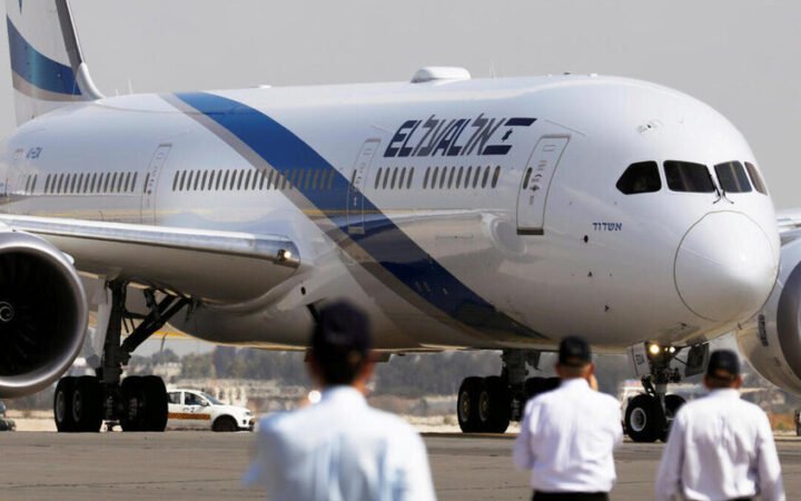 فيديو لطيار مصري مرفق بعبارات