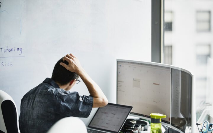 تراجع طلبات إعانات البطالة في أمريكا رغم تباطؤ وتيرة التوظيف