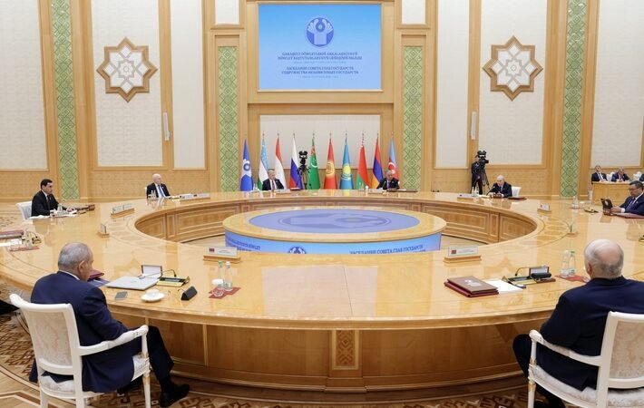بوتين: رابطة الدول المستقلة" حافظت على تاريخنا المشترك