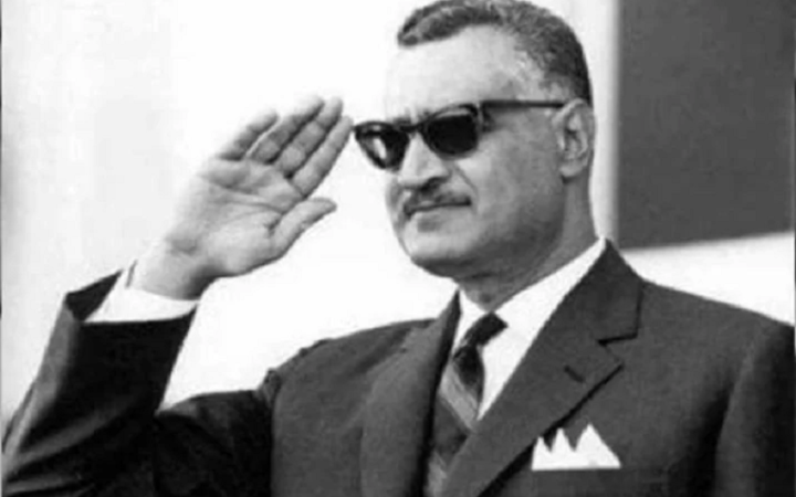 مصر.. ساويرس يرد على حديث بكري عن عبد الناصر وهزيمة 67 ويثير تفاعلا