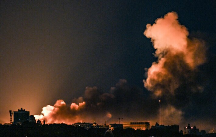"مشاهد تبث للمرة الأولى".. الحرس الثوري يوثق استهداف القواعد الأمريكية في عمليتي "نصر 1 و2"