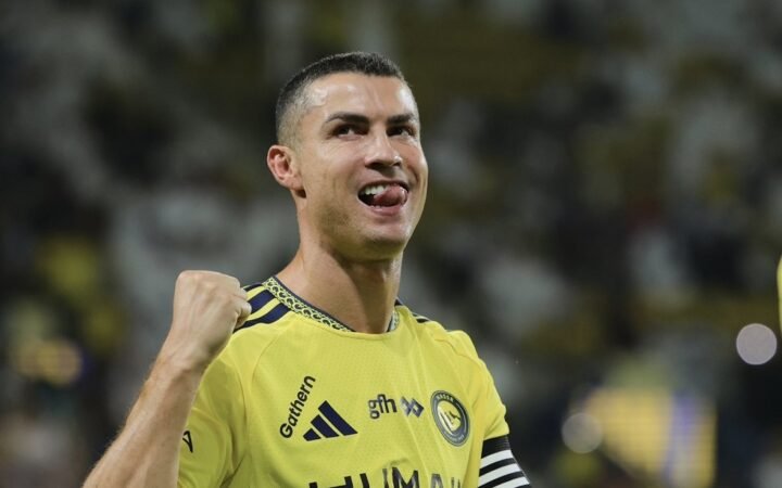 بدأ العد التنازلي.. رونالدو يقترب من الـ1000 هدف ويقود النصر نحو إنجاز الـ100 مباراة