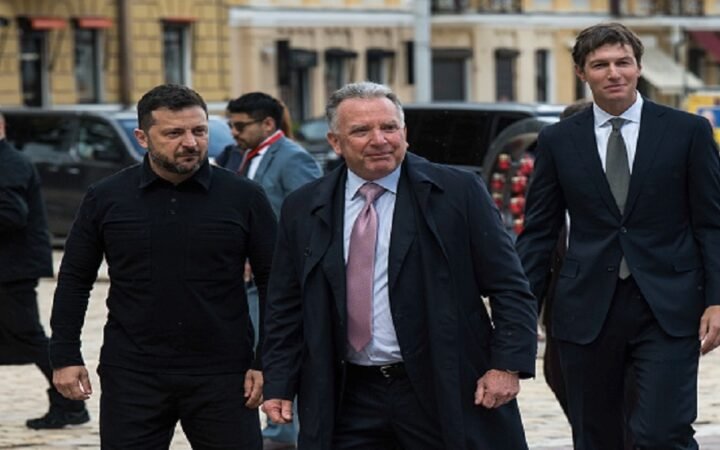 محادثات ميامي تبحث تسوية حرب أوكرانيا وترتيبات الأمن الأوروبي وسط غياب روسيا