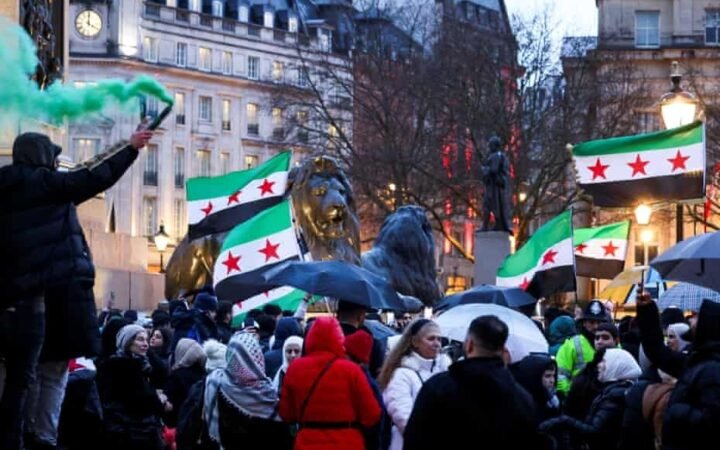 "سوريا آمنة".. الداخلية البريطانية تقلب حياة جرّاح سوري وعائلته رأسا على عقب