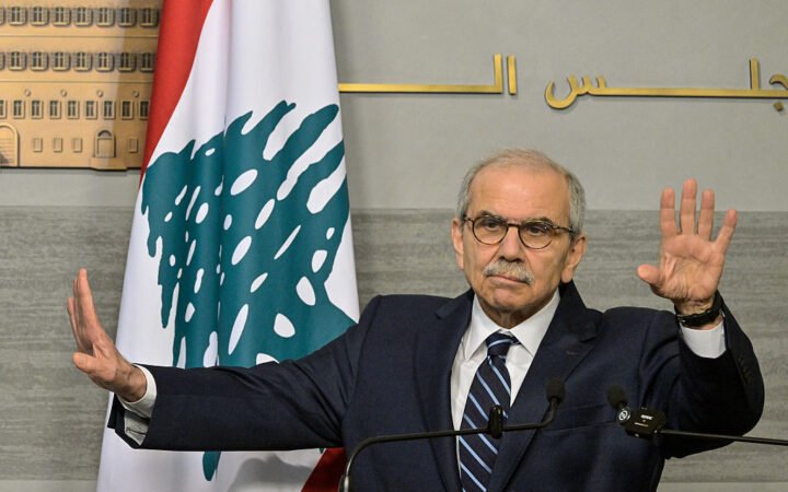 سلام يؤكد رسميا ضبط شاحنة مليئة بالمتفجرات متجهة من البقاع لبيروت