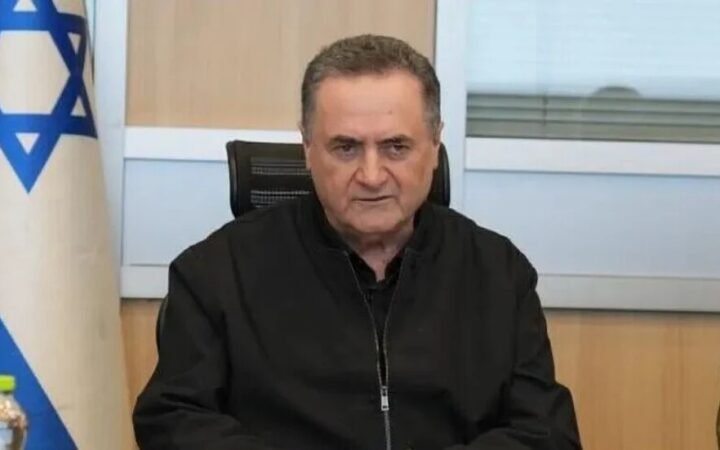 كاتس يتحدث عن انتظار الشرع هزيمة نتنياهو وتجهيزه قوات العشائر العربية والأمن والجيش السوري لهدف واحد