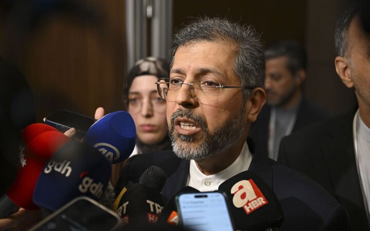 إيران تحدد 3 شروط للصلح مع الولايات المتحدة