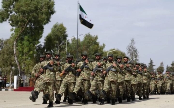 سوريا.. سماع دوي انفجارات وحديث عن تصد لمسيرات معادية في غرب دمشق