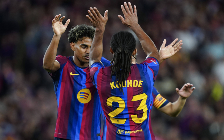 الموعد والقنوات الناقلة لمواجهة ريال بيتيس ضد برشلونة