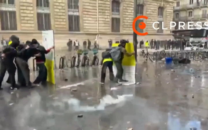 فرنسا تحترق على وقع احتجاجات عنيفة تهز مدنها