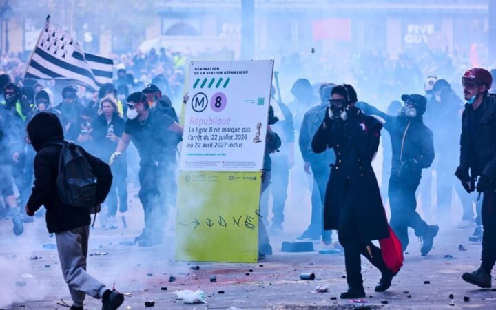 وحشية مقلقة ضد الشباب في مهد حقوق الإنسان