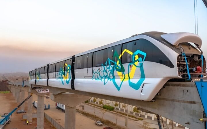 مصر تستعد لافتتاح أحدث خطوط المونوريل مطلع 2027 لربط غرب القاهرة بالعاصمة الجديدة