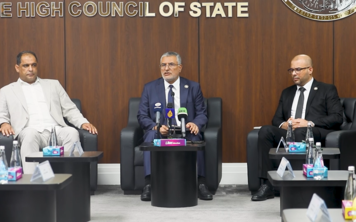ليبيا.. تكالة يدعو إلى توحيد سلم الرواتب وفق الإمكانات المالية