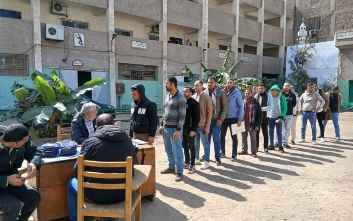 مصر.. وزارة البترول تحذر المواطنين من الوقوع في فخ الوظائف الوهمية وتتوعد المتورطين
