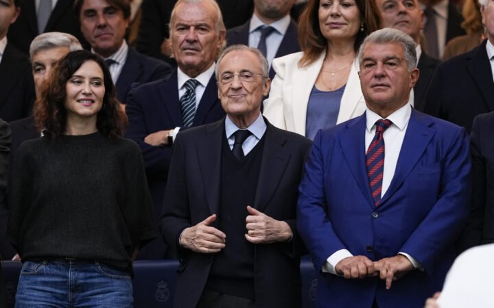 قطيعة إدارية تسبق الكلاسيكو.. رئيس ريال مدريد يغيب عن مواجهة برشلونة فلماذا؟!