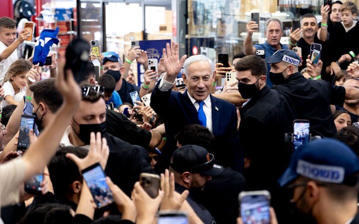 نتنياهو مستعد للتخلي عن حلفائه السياسيين للبقاء في السلطة