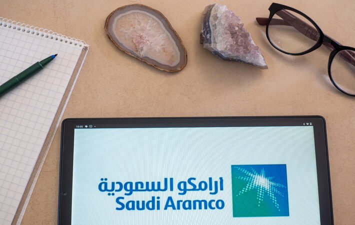 لأول مرة منذ بدء الحرب.. "أرامكو" تطلب من موظفيها إخلاء مقرها في الظهران