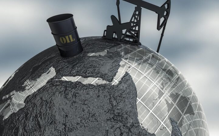 هجمات السعودية تشعل أسعار النفط