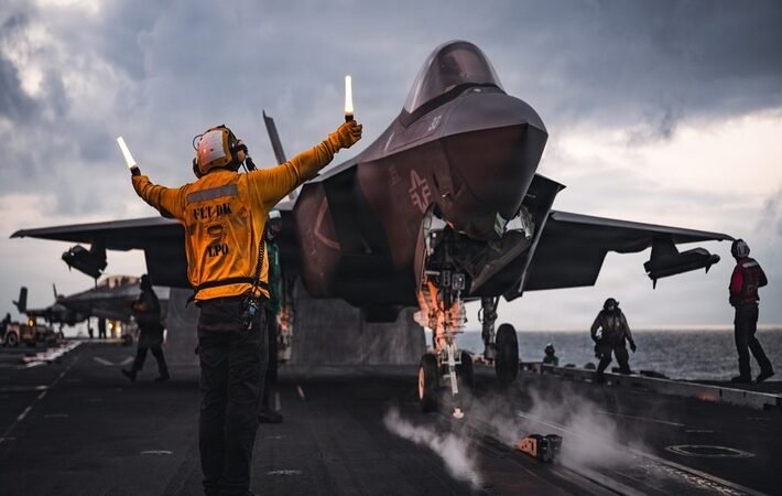 تأهب أمريكي بالشرق الأوسط لتصعيد عسكري محتمل ضد إيران