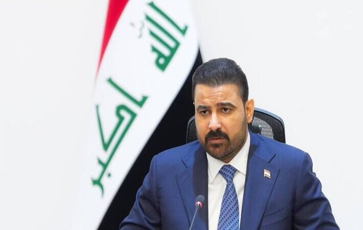 العراق: إعفاء رئيس جهاز المخابرات وأمر قضائي باعتقال رئيس مجلس ميسان بعد تهديده بالعصيان المدني