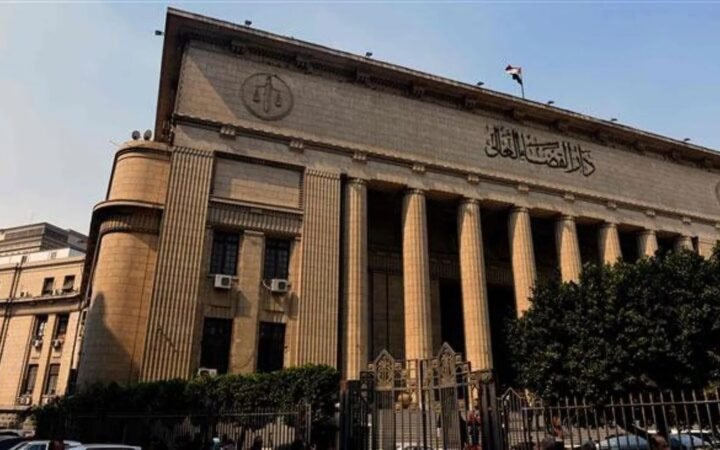 إغلاق موقع مصري مشهور وتغريم رئيسة تحريره 3 ملايين جنيه
