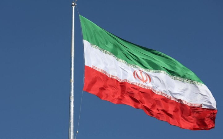 طهران تنفي ضلوع مواطن إيراني في مخطط لاغتيال شخصيات كويتية