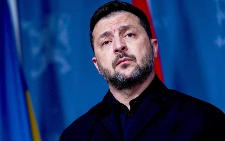 زيلينسكي يرجح تسريع المفاوضات مع روسيا وعقدها في 10 نوفمبر المقبل