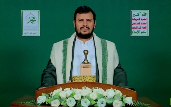 عبد الملك الحوثي: لا حصار على مدينة تعز وكل المزاعم كاذبة وباطلة