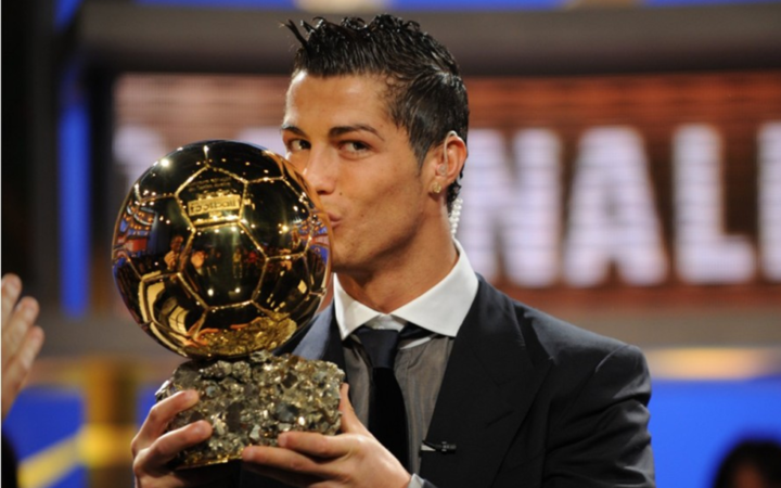 رقم قياسي غير مسبوق.. كم تبلغ قيمة "رونالدو 2008" في ميركاتو اليوم؟