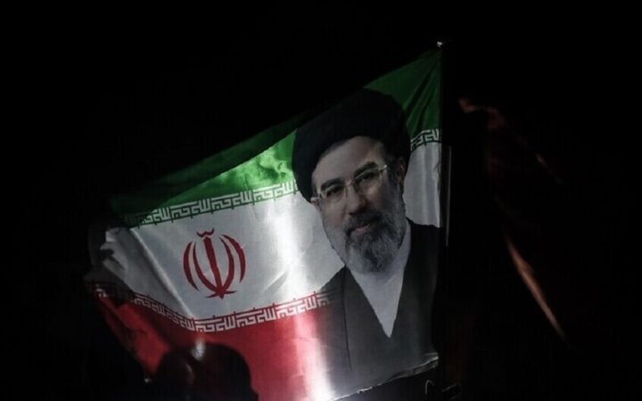 خامنئي لقادته العسكريين: رد فوري على أي تهديد "من دون قيود جغرافية"